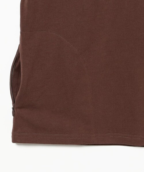 BEAMS(ビームス)の「ヘビーウエイト ロゴワッペン Tシャツ【ベーシックフィット】(Tシャツ/カットソー・メンズ・ブラック/ブラウン/ホワイト/ネイビー・SMALL/XX-LARGE/X-LARGE/LARGE/MEDIUM)」の15枚目の写真