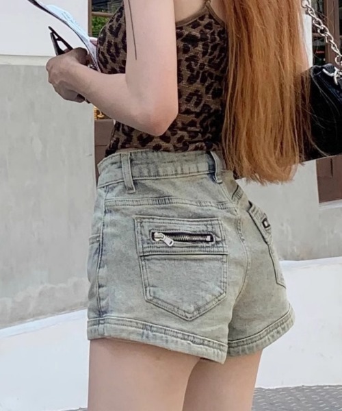 Ritzy(リッツィー)の「デニムグランジ・ショートパンツ(デニムパンツ・レディース・ライトブルー・LARGE/MEDIUM)」の3枚目の写真