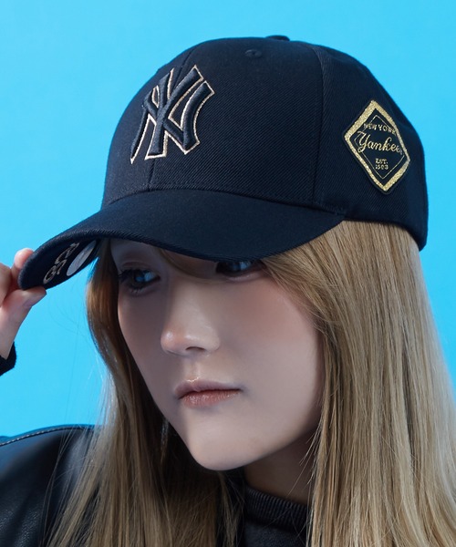 MLB(メジャーリーグベースボール)の「【MLB】サイドパッチ キャップ(キャップ・メンズ・ブラック/ブルー/ブラック系/グレー・FREE)」の1枚目の写真