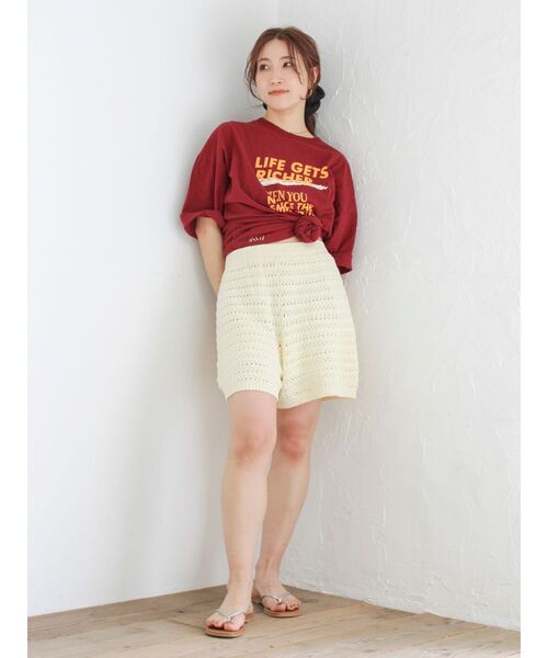 Ungrid(アングリッド)の「ダメージデザインロゴビッグTee(Tシャツ/カットソー・レディース・ボルドー/チャコールグレー/オフホワイト・FREE)」の21枚目の写真