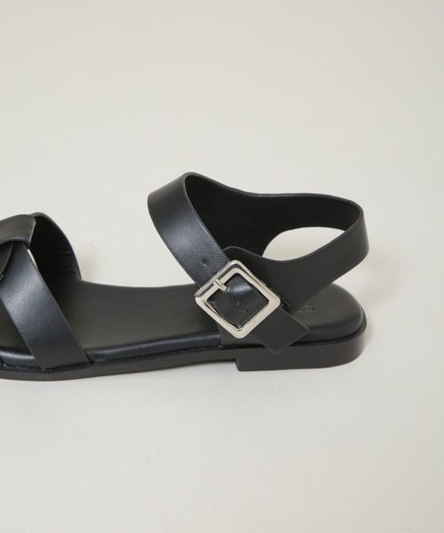 NANO universe（ナノユニバース）の「グルカサンダル（サンダル・レディース・ホワイト/ブラック・38/37/36）」の6枚目の写真