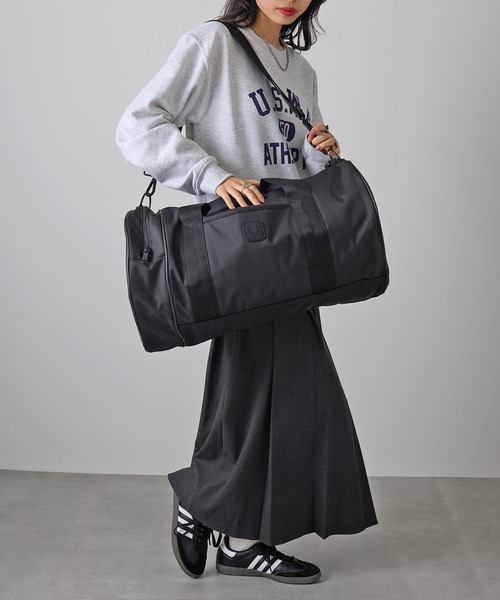 FRED PERRY（フレッドペリー）の「【FRED PERRY】BLACK CANVAS LARGE BARREL BAG L3343/バレルバッグ ボストンバッグ（ボストンバッグ・メンズ・ブラック・FREE）」の6枚目の写真