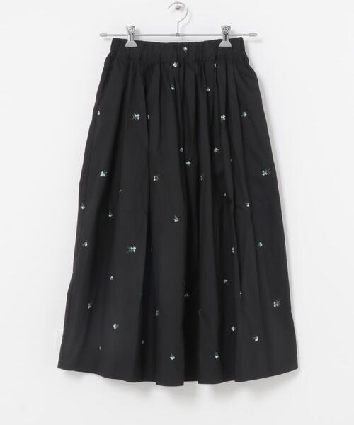 ITEMS URBANRESEARCH(アイテムズ アーバンリサーチ)の「エンブロイダリーギャザースカート(スカート・レディース・ブラック/カーキ・FREE)」の9枚目の写真