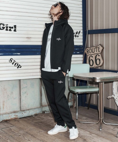 No Rain No Rainbow(ノーレインノーレインボー)の「mpa4066-cardboard knit high-neck hoodie with two-tone embroidery ジップパーカー(NR26S-11)(パーカー・メンズ・ネイビー/トップグレー/ブラック・XL/L/M/S)」の13枚目の写真