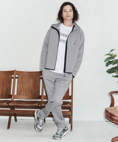 No Rain No Rainbow(ノーレインノーレインボー)の「mpa4066-cardboard knit high-neck hoodie with two-tone embroidery ジップパーカー(NR26S-11)(パーカー・メンズ・ネイビー/トップグレー/ブラック・XL/L/M/S)」の17枚目の写真