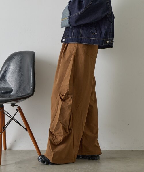 goocy(グーシー)の「タックバレルパンツ(その他パンツ・レディース・モカ/ブラック・FREE)」の19枚目の写真