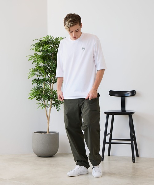 LB/S (エルビーエス)の「【ZERO STAIN/ゼロステイン】汗染みの目立ちにくいTシャツ ZEROSTAIN ロゴ アニマル バックプリント オーバーサイズTシャツ 防汚 UVカット 綿タッチ・厚手(Tシャツ/カットソー・メンズ・ブラック系その他2/ブルー系その他/ホワイト系その他/ホワイト系その他2・X-LARGE/LARGE/MEDIUM)」の7枚目の写真