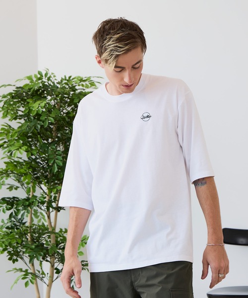 LB/S (エルビーエス)の「【ZERO STAIN/ゼロステイン】汗染みの目立ちにくいTシャツ ZEROSTAIN ロゴ アニマル バックプリント オーバーサイズTシャツ 防汚 UVカット 綿タッチ・厚手(Tシャツ/カットソー・メンズ・ブラック系その他2/ブルー系その他/ホワイト系その他/ホワイト系その他2・X-LARGE/LARGE/MEDIUM)」の12枚目の写真