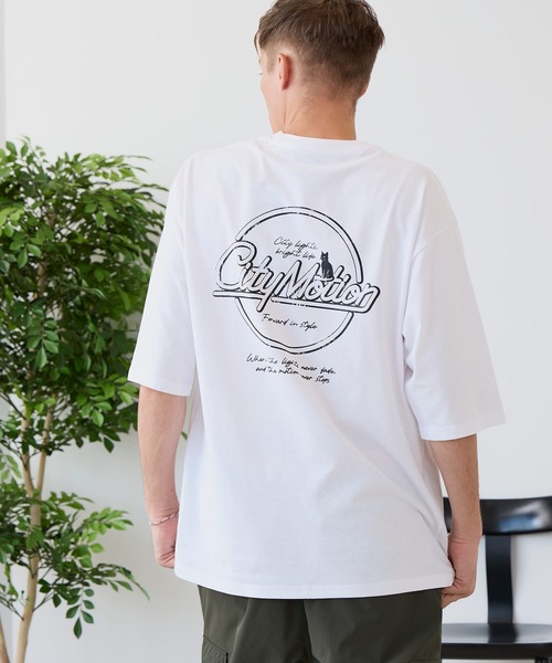 LB/S (エルビーエス)の「【ZERO STAIN/ゼロステイン】汗染みの目立ちにくいTシャツ ZEROSTAIN ロゴ アニマル バックプリント オーバーサイズTシャツ 防汚 UVカット 綿タッチ・厚手(Tシャツ/カットソー・メンズ・ブラック系その他2/ブルー系その他/ホワイト系その他/ホワイト系その他2・X-LARGE/LARGE/MEDIUM)」の14枚目の写真