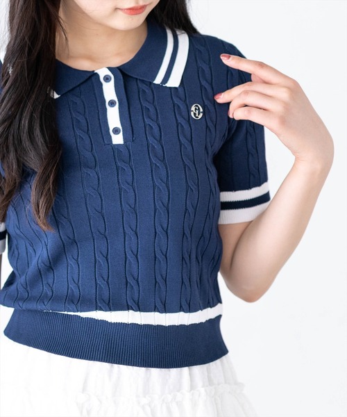 clear（クリア）の「配色ケーブル半袖ポロニット［骨格ストレート / 細見え / きれいめカジュアル］（ニット/セーター・レディース・ネイビー/オフホワイト/サックスブルー/ピンク・F）」の3枚目の写真