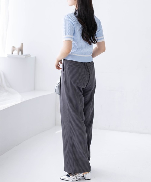 clear（クリア）の「配色ケーブル半袖ポロニット［骨格ストレート / 細見え / きれいめカジュアル］（ニット/セーター・レディース・ネイビー/オフホワイト/サックスブルー/ピンク・F）」の10枚目の写真