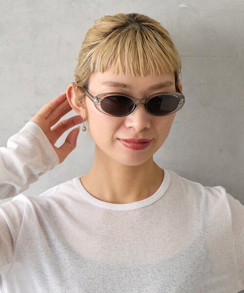 BIRTHDAY BAR（バースデイバー）の「オーバルサングラス（サングラス・レディース・クリア/ブラック・0）」の4枚目の写真