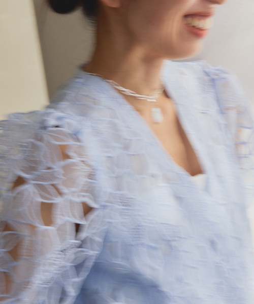 VERMEIL par iena（ヴェルメイユパーイエナ）の「Cutwork Lace ブラウス（シャツ/ブラウス・レディース・ブラック/サックスブルー・FREE）」の21枚目の写真