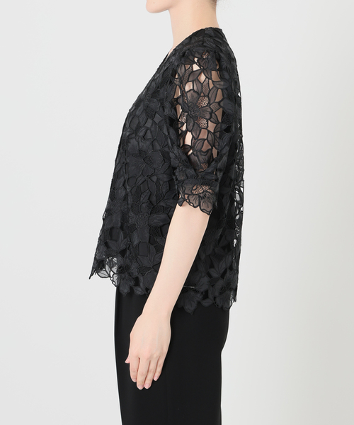 VERMEIL par iena（ヴェルメイユパーイエナ）の「Cutwork Lace ブラウス（シャツ/ブラウス・レディース・ブラック/サックスブルー・FREE）」の17枚目の写真