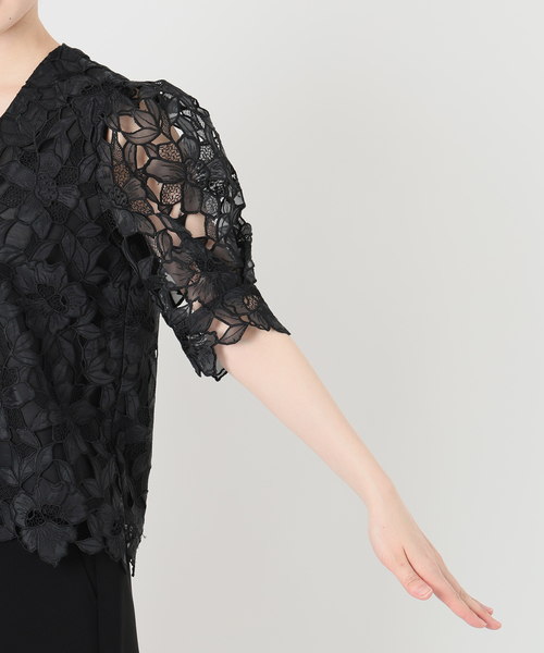 VERMEIL par iena（ヴェルメイユパーイエナ）の「Cutwork Lace ブラウス（シャツ/ブラウス・レディース・ブラック/サックスブルー・FREE）」の14枚目の写真