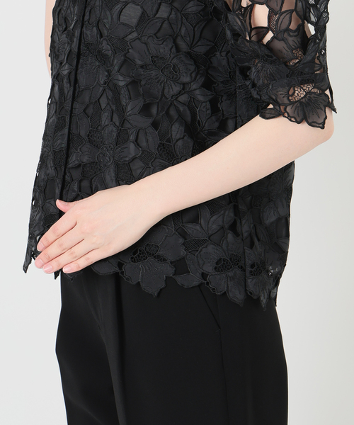 VERMEIL par iena（ヴェルメイユパーイエナ）の「Cutwork Lace ブラウス（シャツ/ブラウス・レディース・ブラック/サックスブルー・FREE）」の13枚目の写真