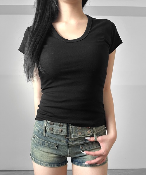 FOLLOWIN(フォロウィン)の「【4COLOR】Uネックコンパクトフィットトップス(Tシャツ/カットソー・レディース・ホワイト/ライトグレー/ブラック/グレー・FREE)」の10枚目の写真
