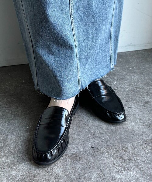 DouDou（ドゥドゥ）の「ソフトギャザーローファー（その他シューズ・レディース・ベージュ/ブラック・23.5cm/24.5cm/24cm）」の3枚目の写真