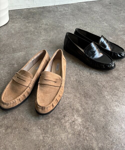 DouDou（ドゥドゥ）の「ソフトギャザーローファー（その他シューズ・レディース・ベージュ/ブラック・23.5cm/24.5cm/24cm）」の8枚目の写真