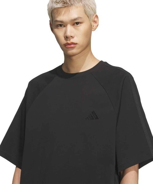 adidas(アディダス)の「【別注】アディダス adidas オーバーサイズフィット デニムルック ツイル スリーストライプス 半袖Tシ 限定コラボ(Tシャツ/カットソー・メンズ・ブラック/ホワイト・S/M/L/LL)」の5枚目の写真