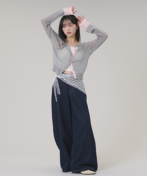 apres jour mignon(アプレジュールミニョン)の「配色シアーカーディガン(カーディガン/ボレロ・レディース・グレー/ライトグレー/ブラウン系その他/ネイビー・LARGE/フリー)」の6枚目の写真