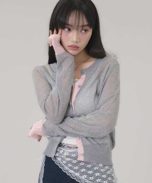 apres jour mignon(アプレジュールミニョン)の「配色シアーカーディガン(カーディガン/ボレロ・レディース・グレー/ライトグレー/ブラウン系その他/ネイビー・LARGE/フリー)」の20枚目の写真