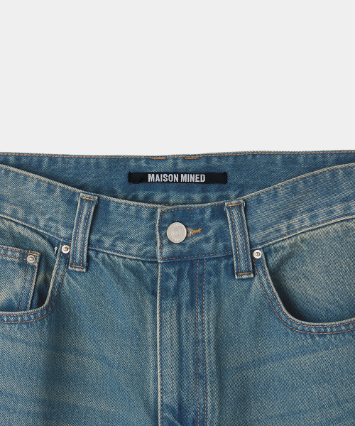 MAISON MINED(メゾンミネド)の「BACK-POINT DENIM PANTS MID BLUE(デニムパンツ・メンズ・その他・SMALL/MEDIUM/LARGE)」の12枚目の写真