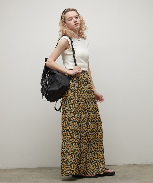 uchi.(ウチ)の「キャップスリーブカットソートップスTシャツ(Tシャツ/カットソー・レディース・ベージュ/ブラック/グレー/アイボリー・FREE)」の22枚目の写真