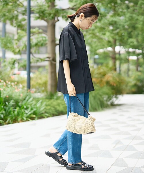 RONEL(ロネル)の「【RONEL】ワッシャーカルゼ ハーフスリーブブラウス(シャツ/ブラウス・レディース・ブラック/ナチュラル・FREE)」の22枚目の写真
