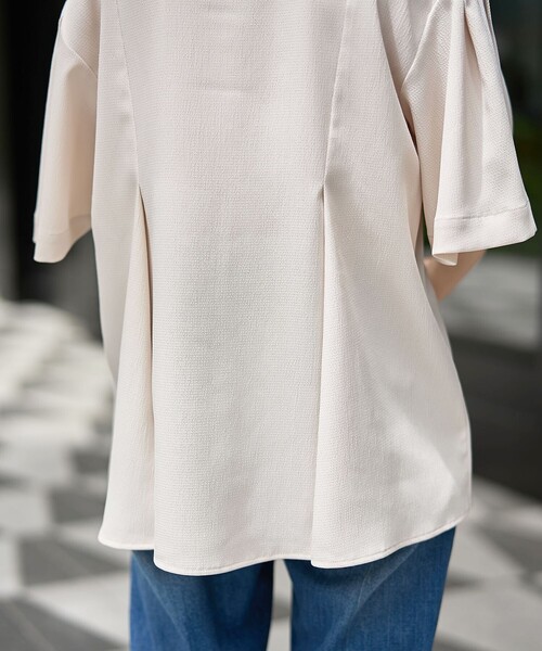 RONEL(ロネル)の「【RONEL】ワッシャーカルゼ ハーフスリーブブラウス(シャツ/ブラウス・レディース・ブラック/ナチュラル・FREE)」の5枚目の写真