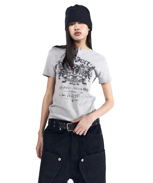 AAKAM(アーカム)の「Shield Henry Neck Half Top (Gray)(Tシャツ/カットソー・レディース・その他・1/2/3)」の3枚目の写真