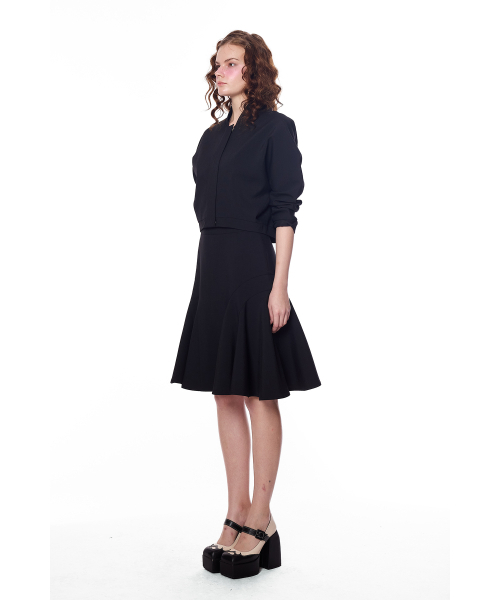 GREEDILOUS(グリディアス)の「Side seam ruffle midi skirt(スカート・レディース・その他・MEDIUM/LARGE/X-SMALL/SMALL)」の3枚目の写真