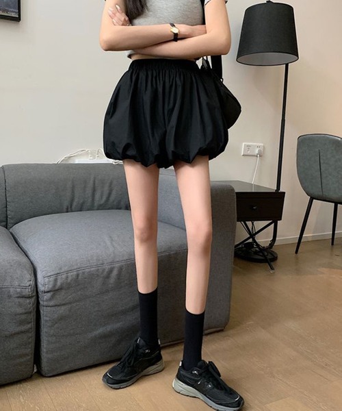 boemy(ボエミー)の「バルーン ミニキュロット(その他パンツ・レディース・ブラック/ホワイト・FREE)」の11枚目の写真