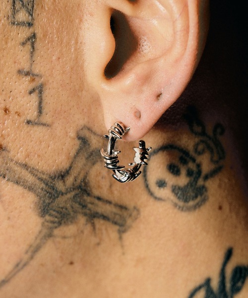 Subciety(サブサエティ)の「Barbed wire pierce(ピアス(片耳用)・メンズ・シルバー・FREE)」の1枚目の写真
