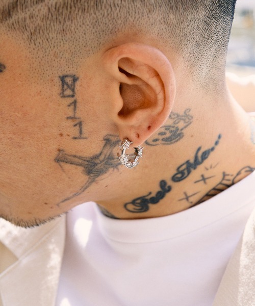 Subciety(サブサエティ)の「Barbed wire pierce(ピアス(片耳用)・メンズ・シルバー・FREE)」の12枚目の写真
