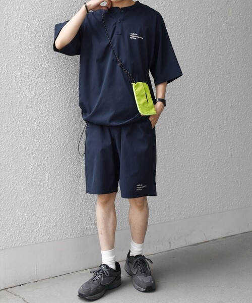SHIPS any（シップス エニィ）の「【WEB限定】SHIPS any:〈吸水速乾/UVカット〉ドライタッチ ヘンリーネック Tシャツ＋イージーショーツ＋パッカブルバッグ 3点セット◇（Tシャツ/カットソー・メンズ・ネイビー/ベージュ/ブラック・SMALL/LARGE/MEDIUM）」の13枚目の写真