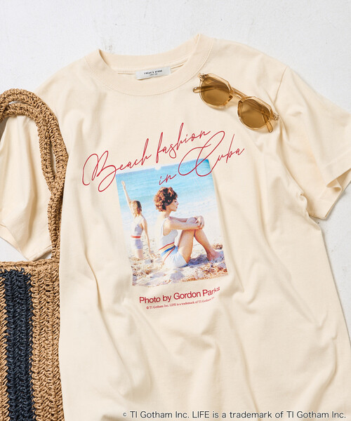 FREAK'S STORE（フリークスストア）の「PHOTO T-SHIRT/ガールズ フォトTシャツ（Tシャツ/カットソー・レディース・ピンク/ホワイト/イエロー/サックスブルー/チャコールグレー・ﾌﾘ-）」の4枚目の写真