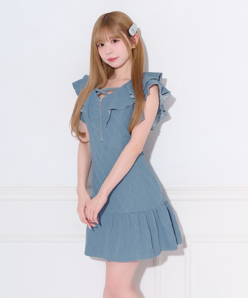 apres jour（アプレジュール）の「フロントジップフリルデニムワンピース（ワンピース・レディース・ライトブルー/インディゴブルー・SMALL/MEDIUM/X-LARGE）」の5枚目の写真