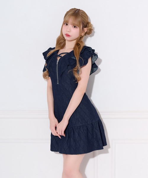 apres jour（アプレジュール）の「フロントジップフリルデニムワンピース（ワンピース・レディース・ライトブルー/インディゴブルー・SMALL/MEDIUM/X-LARGE）」の8枚目の写真
