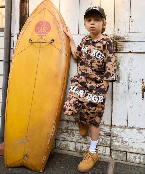 XLARGE KIDS（エクストララージキッズ）の「アニマル総柄 半袖シャツ（シャツ/ブラウス・キッズ・チャコール/ベージュ・140cm/130cm/110cm/120cm/100cm/90cm）」の4枚目の写真