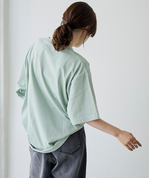 coen(コーエン)の「【UVカット・接触冷感・吸水速乾・遮熱性】Penneys × WELLTECT 別注配色切り替えTシャツ(Tシャツ/カットソー・メンズ・ブラック/ホワイト/ケリーグリーン・L/XL/S/M)」の6枚目の写真