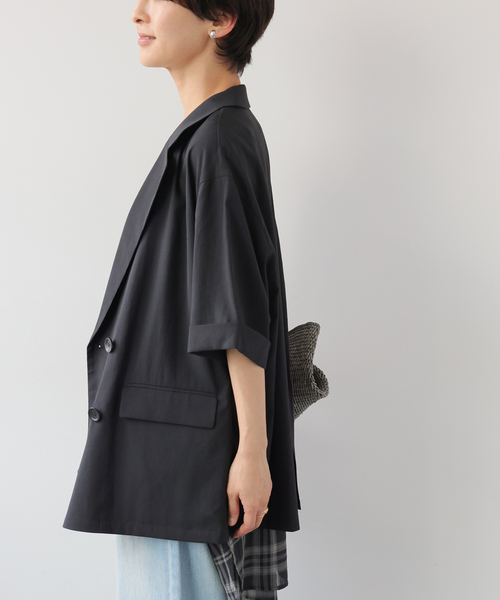 JOURNAL STANDARD relume（ジャーナルスタンダード　レリューム）の「［吸水速乾 / 洗濯機洗い可］NATURAL FLAX ハーフスリーブジャケット（テーラードジャケット・レディース・ブラック/ベージュ・FREE）」の7枚目の写真