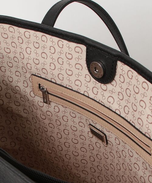 Guess(ゲス)の「KEIRA Tote トートバッグ(トートバッグ・レディース・インディゴブルー/ブラック・ONE SIZE)」の6枚目の写真