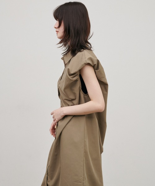 LARUTA（ラルータ）の「【LARUTA】［WEB限定］ブロードバルーンスリーブシャツワンピース（シャツワンピース・レディース・ベージュ/ブラウン/ブラック・FREE）」の18枚目の写真