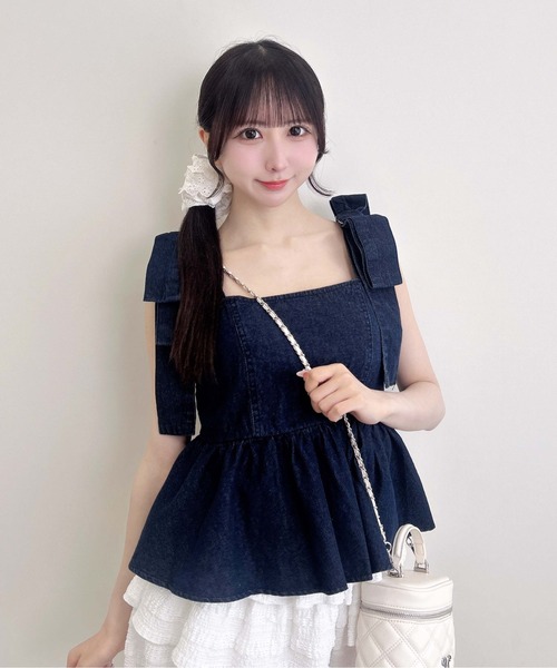 INGNI(イング)の「肩リボンデニムペプラムブラウス(シャツ/ブラウス・レディース・ブルー系その他/ブルー系その他3/ブルー系その他4・M)」の16枚目の写真