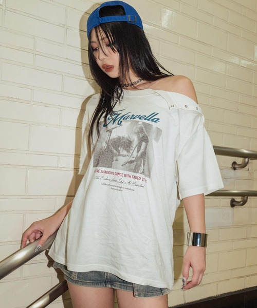 ANAP(アナップ)の「ピグメント加工 スナップボタン 2WAY オーバーサイズ Tシャツ(Tシャツ/カットソー・レディース・ベージュ系その他/ダークアッシュ・F)」の20枚目の写真