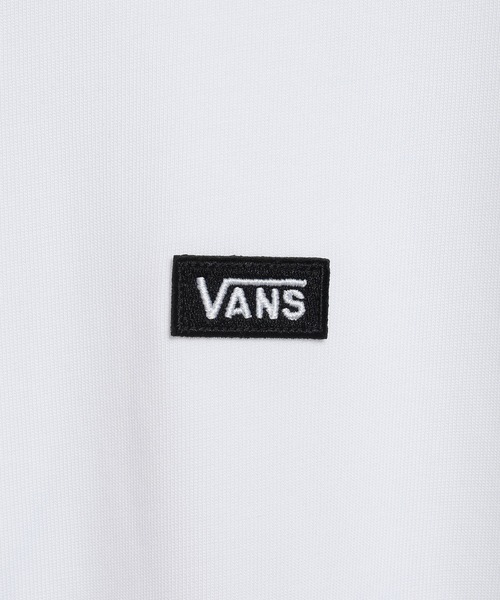 VANS（バンズ）の「スモールロゴパッチ Tシャツ / SMALL VANS LOGO TEE White VN000NW0WHT1（Tシャツ/カットソー・メンズ・ホワイト・SMALL/MEDIUM/LARGE/X-LARGE/XX-LARGE）」の4枚目の写真