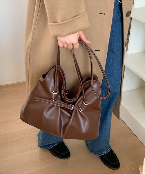LA VORAGINE（ラ ヴォラジネ）の「韓国デザイン ギャザートートバッグ ショルダー＆クロス 2WAY（トートバッグ・レディース・BROWN/C/Black・FREE）」の10枚目の写真