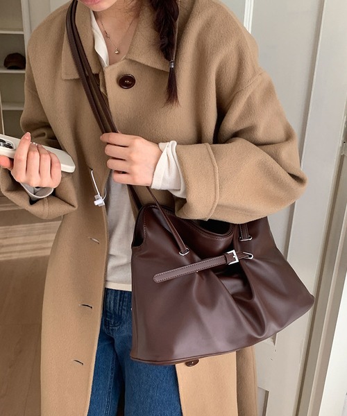 LA VORAGINE（ラ ヴォラジネ）の「韓国デザイン ギャザートートバッグ ショルダー＆クロス 2WAY（トートバッグ・レディース・BROWN/C/Black・FREE）」の14枚目の写真