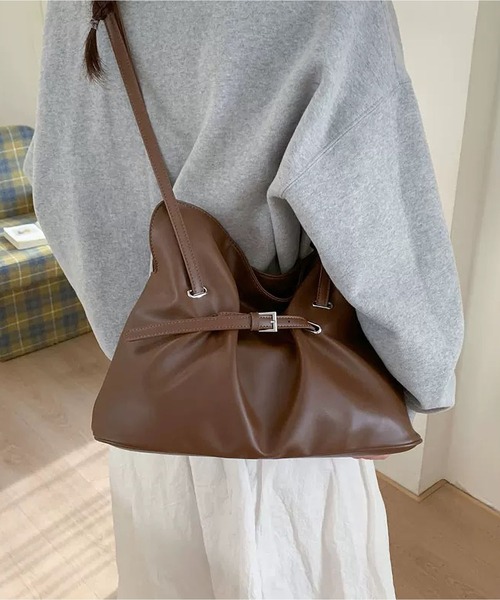 LA VORAGINE（ラ ヴォラジネ）の「韓国デザイン ギャザートートバッグ ショルダー＆クロス 2WAY（トートバッグ・レディース・BROWN/C/Black・FREE）」の8枚目の写真
